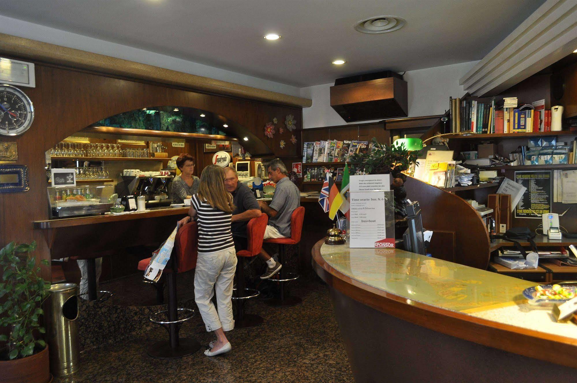 Hotel Roma Marghera Esterno foto